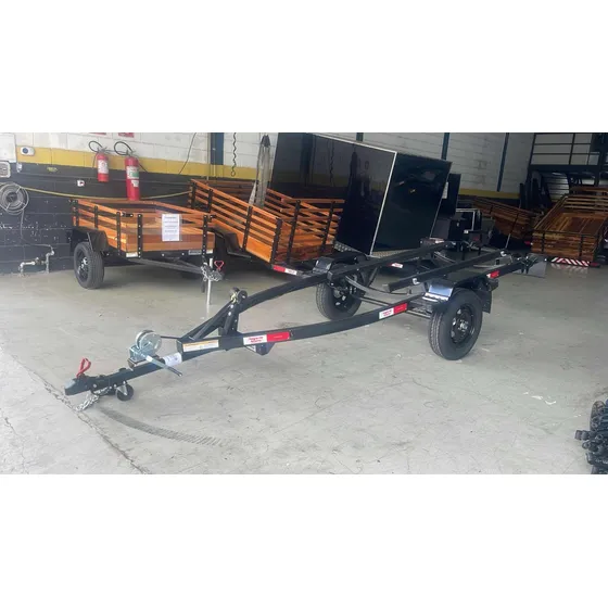 Carretinha Para Jet Ski Completa Com Pneus Novos - Preta 0km