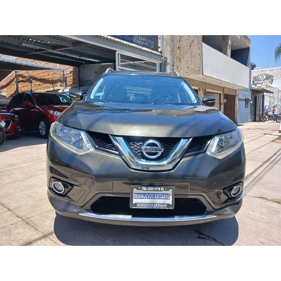 Nissan X-trail 2.5 Advance 2 Row Mt