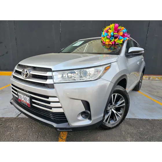 Toyota Highlander 3.5 Le At