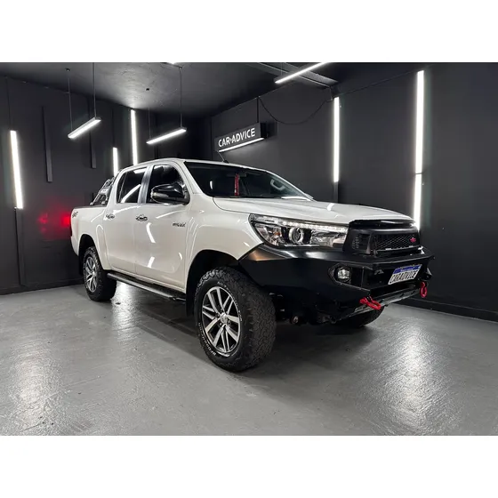 Toyota Hilux 2.8 Tdi 4x4 Dc Srx L16