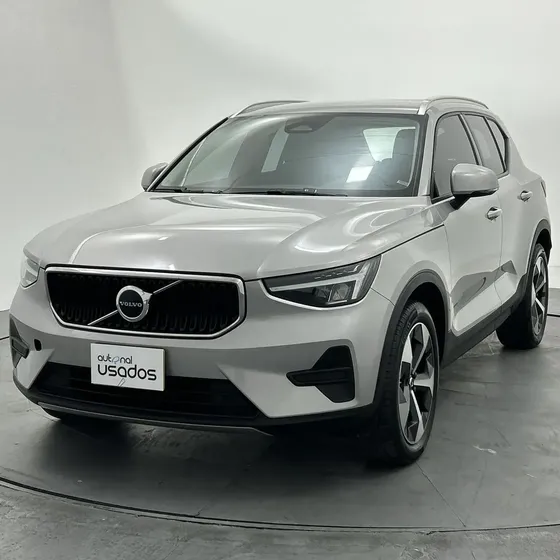Volvo Xc40 Xc40 Plus B4 Mhev Aut 5p Techo usado en Usaquén