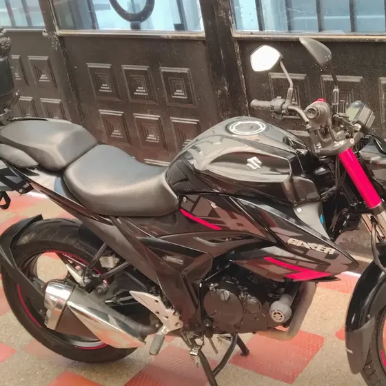Moto Gixxer 150 Fi (no Abs), Modelo 2023. Único Dueño.