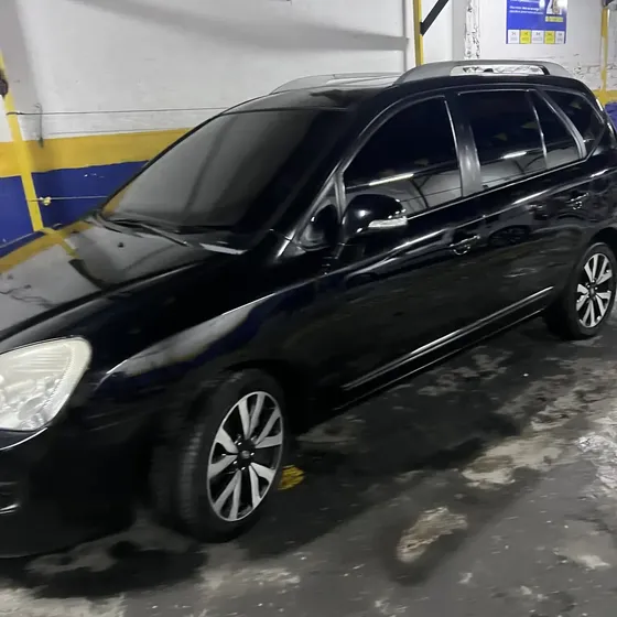 Kia Carens 2013 2.0 Rondo Ex
