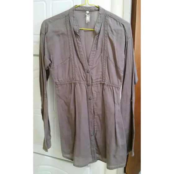 Blusa Juvenil Talla 26/s Color Gris Marca Bsk Manga Larga