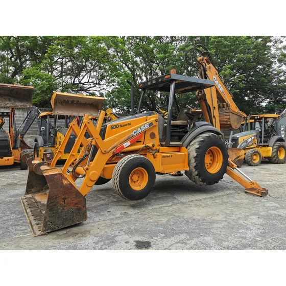 Retroexcavadora 2005 Case 590sm 4x2 Auxiliar Hidráulico Exte