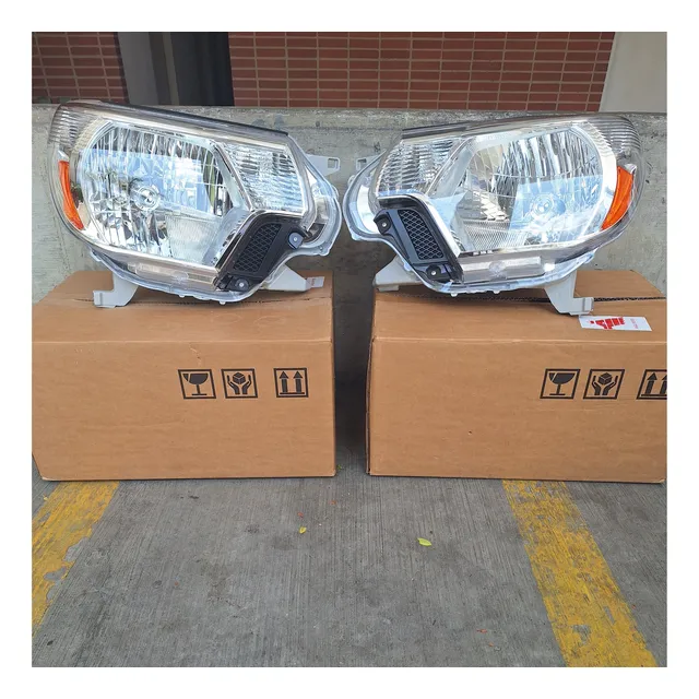 Faros Delantero Toyota Tacoma Izquierdo Derecho