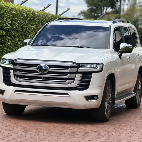 Toyota Land Cruiser 300 2024 3.4 300 Zx
