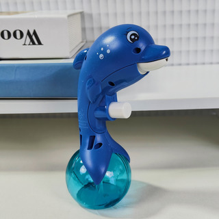 La Pistola De Agua Infantil Con Dibujos Animados De Delfines La Pistola De Agua Infantil Con Dibujos Animados De Delfines