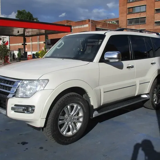 Mitsubishi Montero 2020 Gls 4x4 3800cc At Aa
