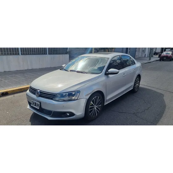 Volkswagen Vento 2.0 Sportline Tsi 200cv Dsg