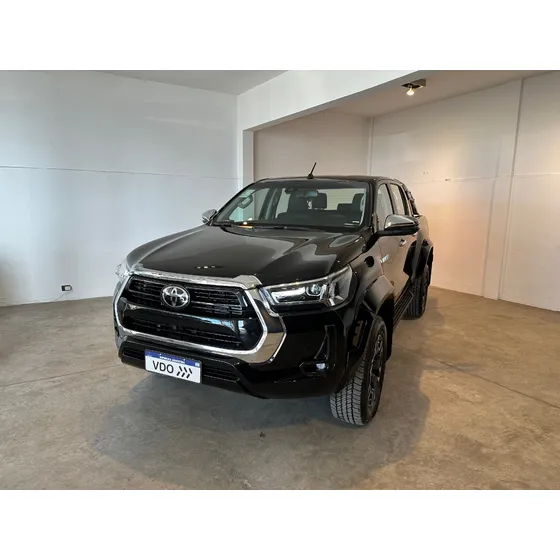 Toyota Hilux Srx At