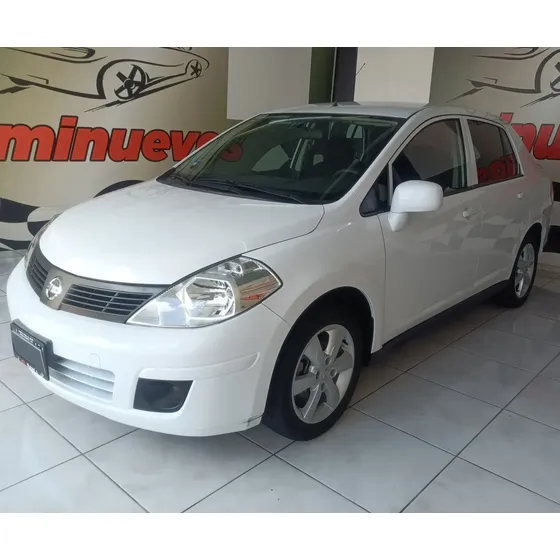 Nissan Tiida 2017 1.8 Advance Sedan Mt