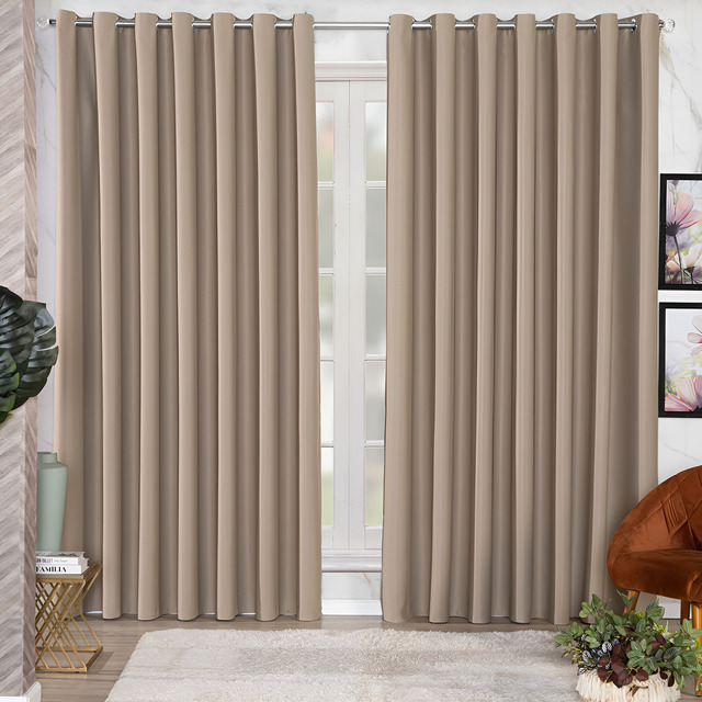 Cortina Blackout Tecido Grosso 2,80x2,30 Porta Sala Quarto Cortina Blackout Tecido Grosso 2,80x2,30 Porta Sala Quarto
