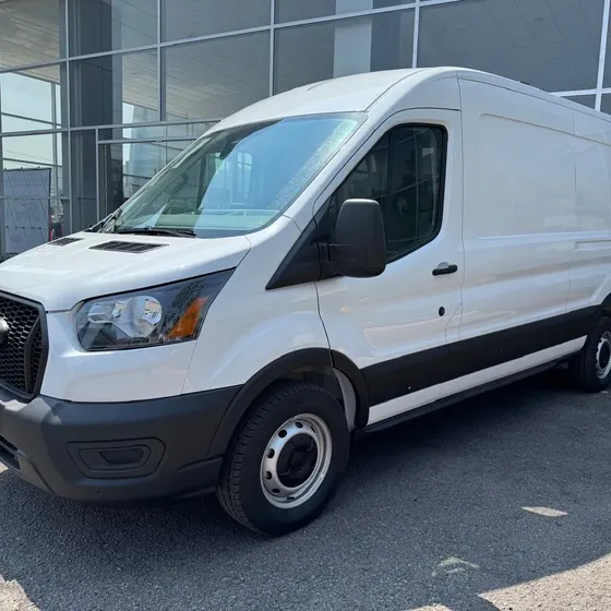Ford Transit 2026 Van Mediana