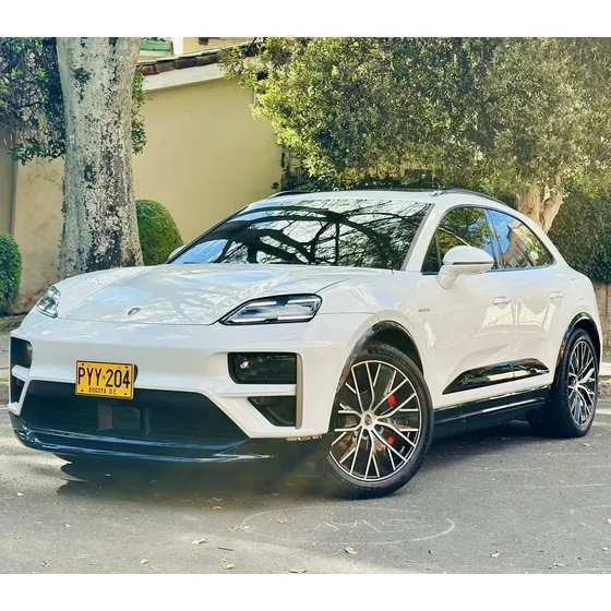 Porsche Macan 2025 Macan Turbo Electric