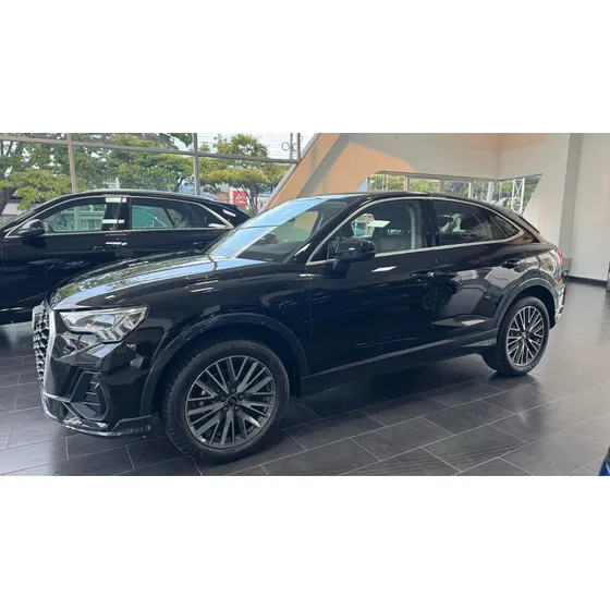 Audi Q3 Sportback Ambition Plus