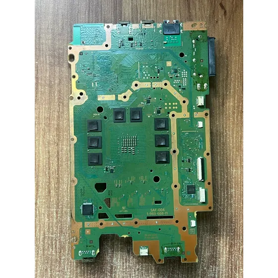 Placa Mãe Playstation Ps4 Slim Saf-004 Com Defeito P/ Peças