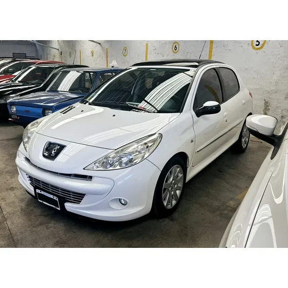 Peugeot 207 1.6 Feline 106cv