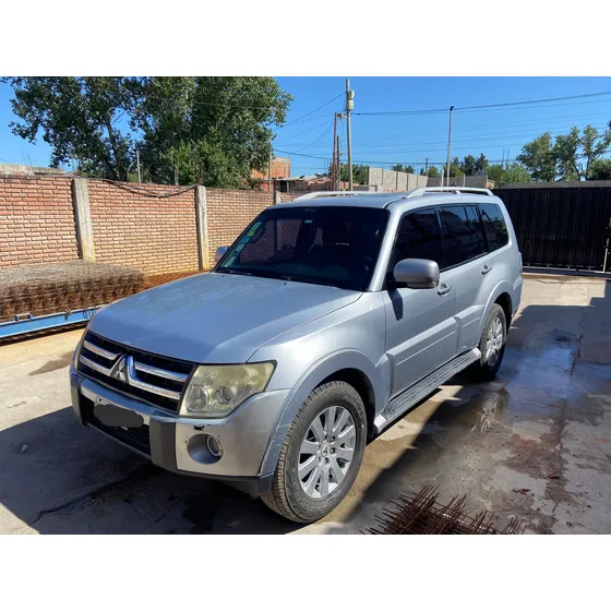 Mitsubishi Montero Di-d 3.2 Gls