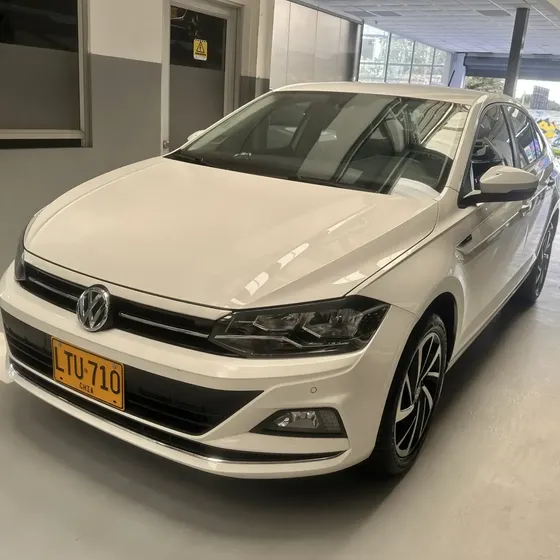 Volkswagen Virtus 2022 1.6 Highline