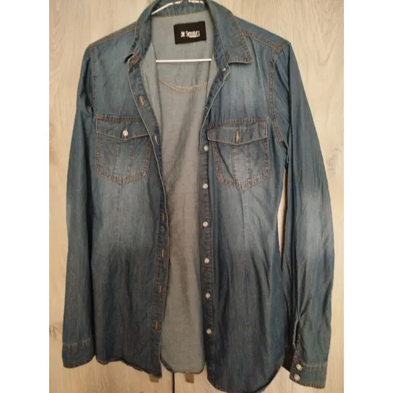Blusa Azul. Usada . Tela Jean En Buenas Condiciones