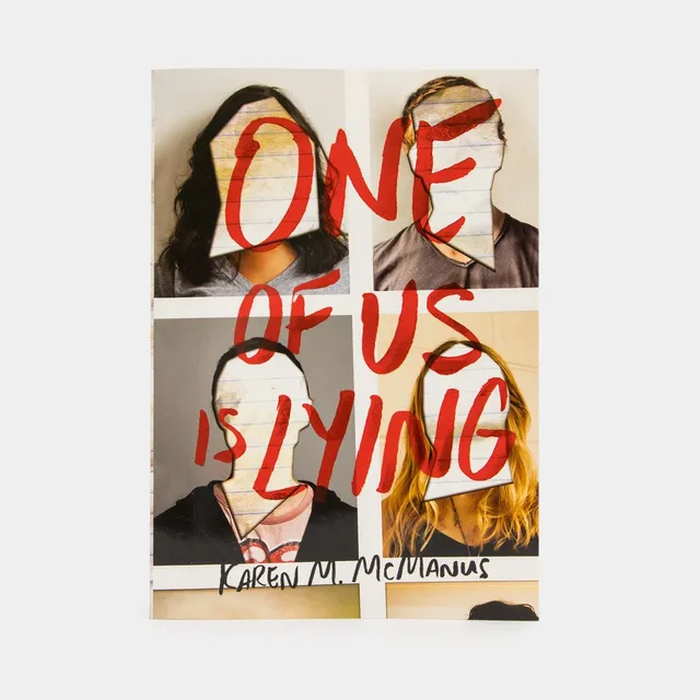 Libro Fisico One Of Us Is Lying
