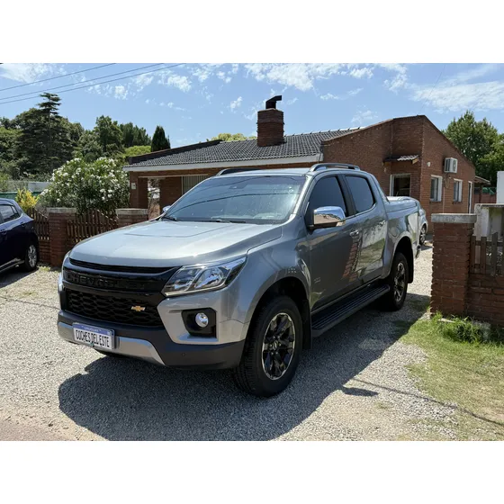 Chevrolet S10 2.8 Cd 4x4 High Country Tdci 200cv At