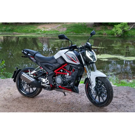 Benelli 251 S