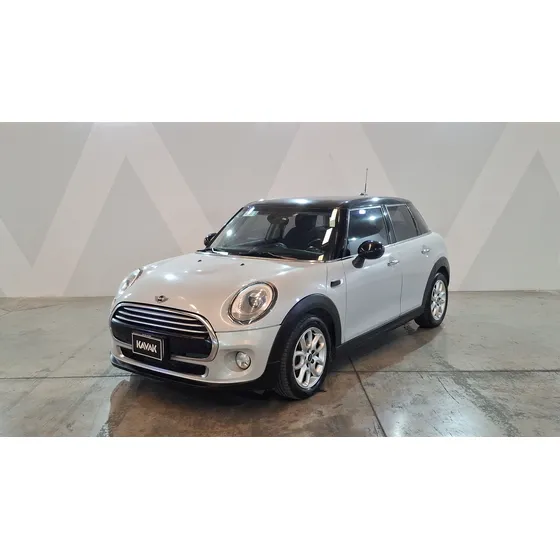 Mini Cooper 1.5 Cooper Chili At