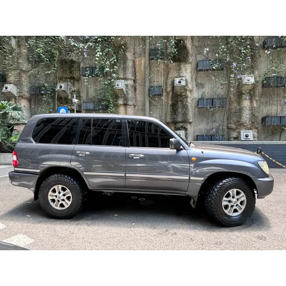 Toyota Land Cruiser 4.7 Uzj100 Elite