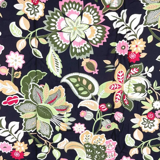 Canga Toalha Saída Praia Dupla Face Atoalhada Luxo Cor Rosa-chiclete Desenho Do Tecido Chintz Rosa Tamanho 100-140