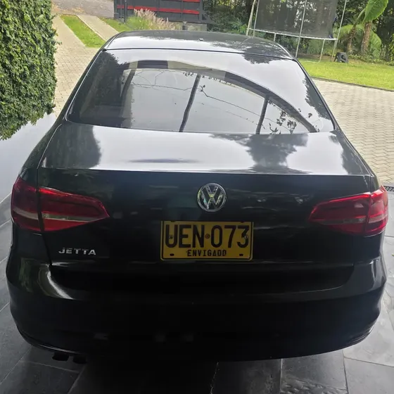 Volkswagen Jetta 2015 2.0 Trendline