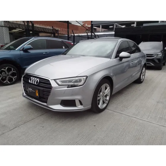 Audi A3 Sedan At
