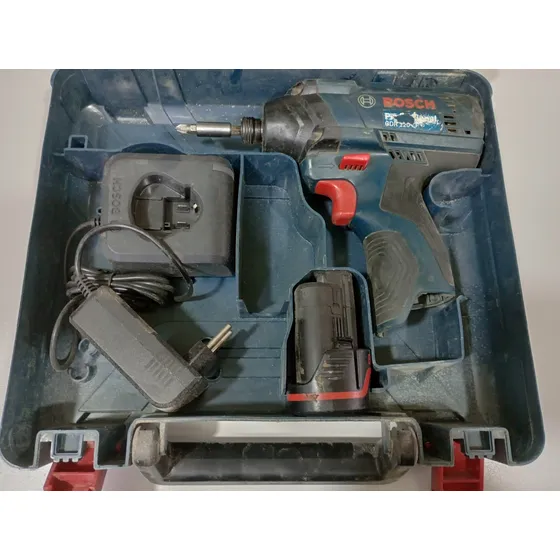 Taladro Inalámbrico Bosh No Dewalt / Makita  12v. C/ Bat Y C
