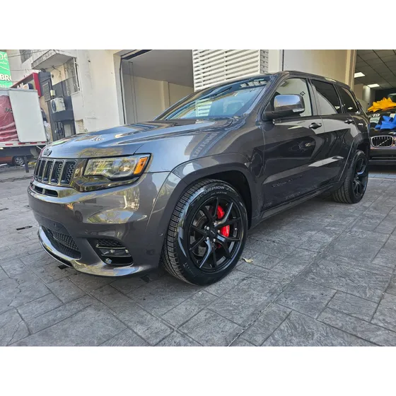 Jeep Grand Cherokee 6.4 Srt-8 At