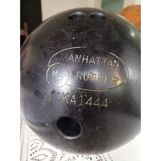 Bowling Usada. Manhattan Ruber. 15 Li Con Su Bolso