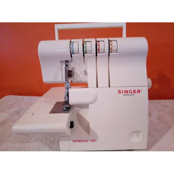 Máquina Overlock 14sh600 Series