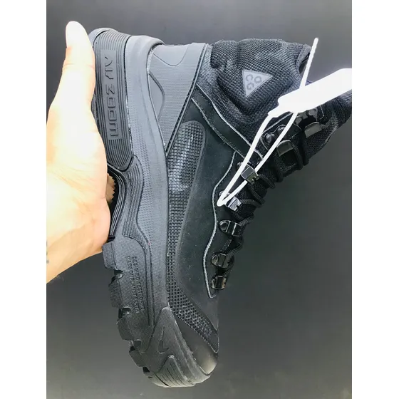 Botas Nike Trail 55$