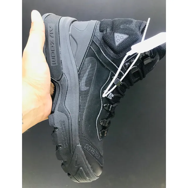 Botas Nike Trail 55$