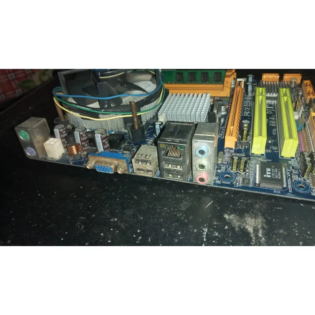 Mainboard 775 Biostar G31-m7 + Procesador Core Duo + 4gb Ram