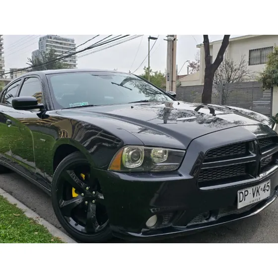 Dodge Charger 5.7