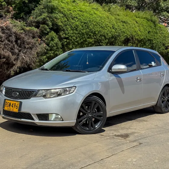 Kia Cerato Forte 2011 1.6 Hb