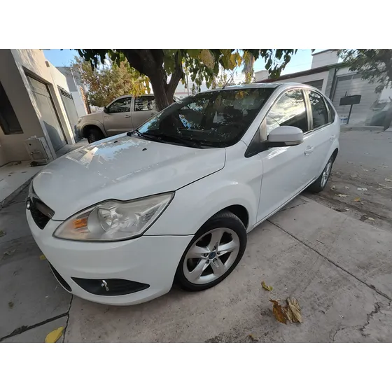 Ford Focus Ii 1.6 5 Puertas Full