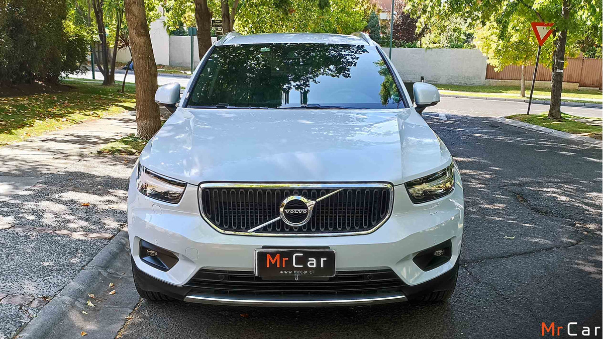 Volvo Xc40 D4 Momentum