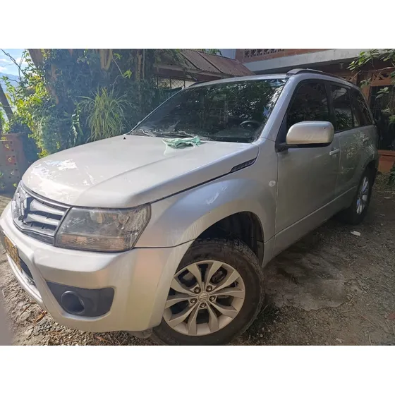 Suzuki Grand Vitara 2.4 4x2