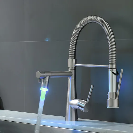 Liviza Grifo Fregadero Cocina Extraible Rociador Bloqueo Luz