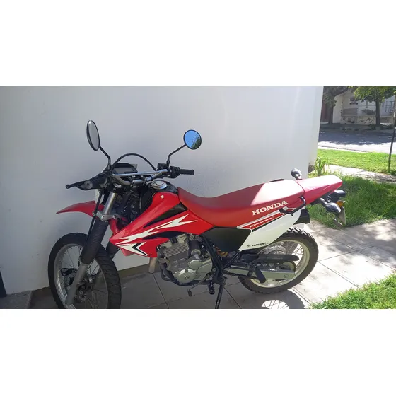 Vendo Honda Tornado 250 .modelo 2024 .excelente Estado