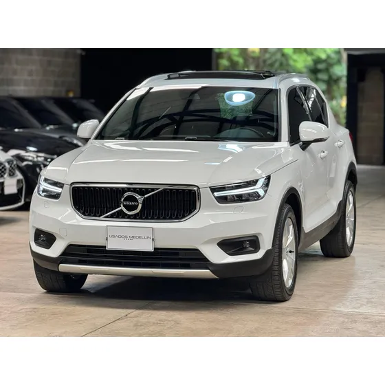 Volvo Xc40 2.0 T4 Momentum