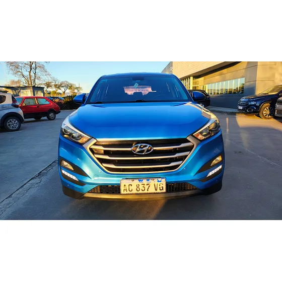 Hyundai Tucson 2.0 Style 2wd Mt