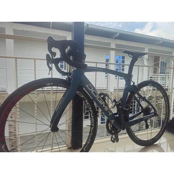 Bicicleta Pinarello F12 Dogma